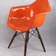 Charles e Ray Eames - poltrona in fibra di vetro